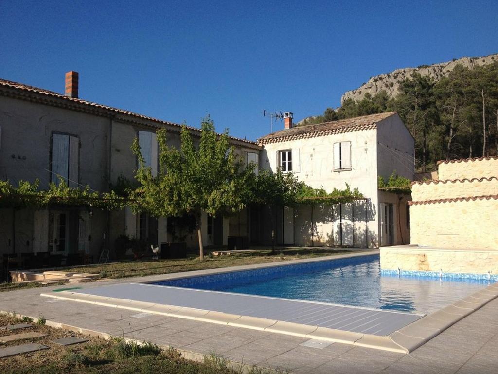 Chateau Catherine De Montgolfier B&B Et Gites Narbonne Ngoại thất bức ảnh